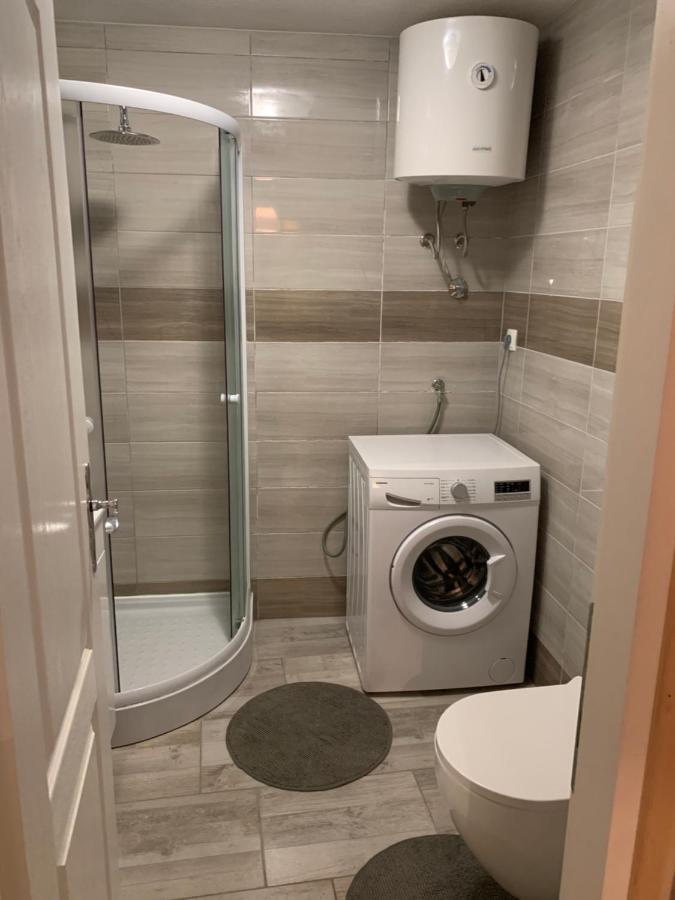 Apartman Annamaria Cres Eksteriør bilde